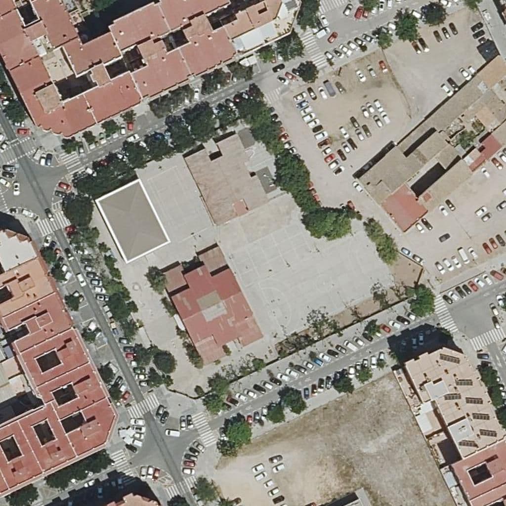 Aerial view of the grounds of Ceip Nicolau Primitiu Gómez Serrano