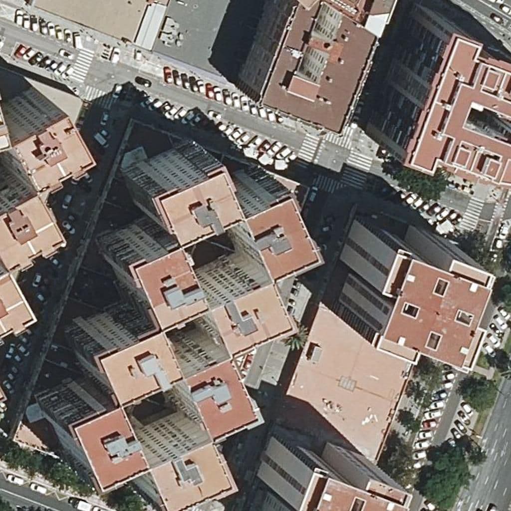 Aerial view of the grounds of Centre Privat Fp Altaviana