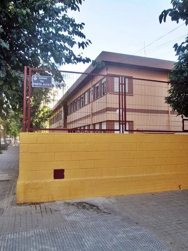 Photo 3