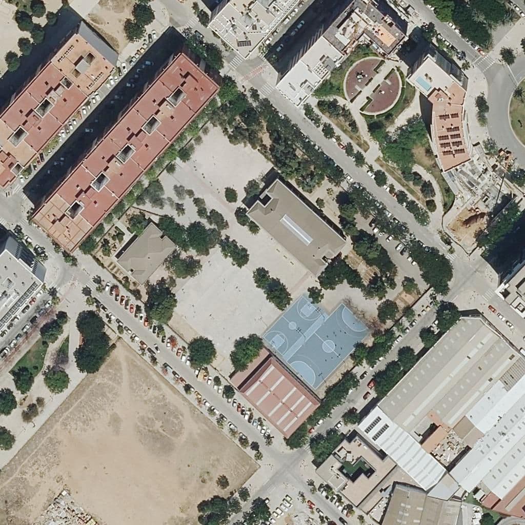 Aerial view of the grounds of Ceip Eliseo Vidal