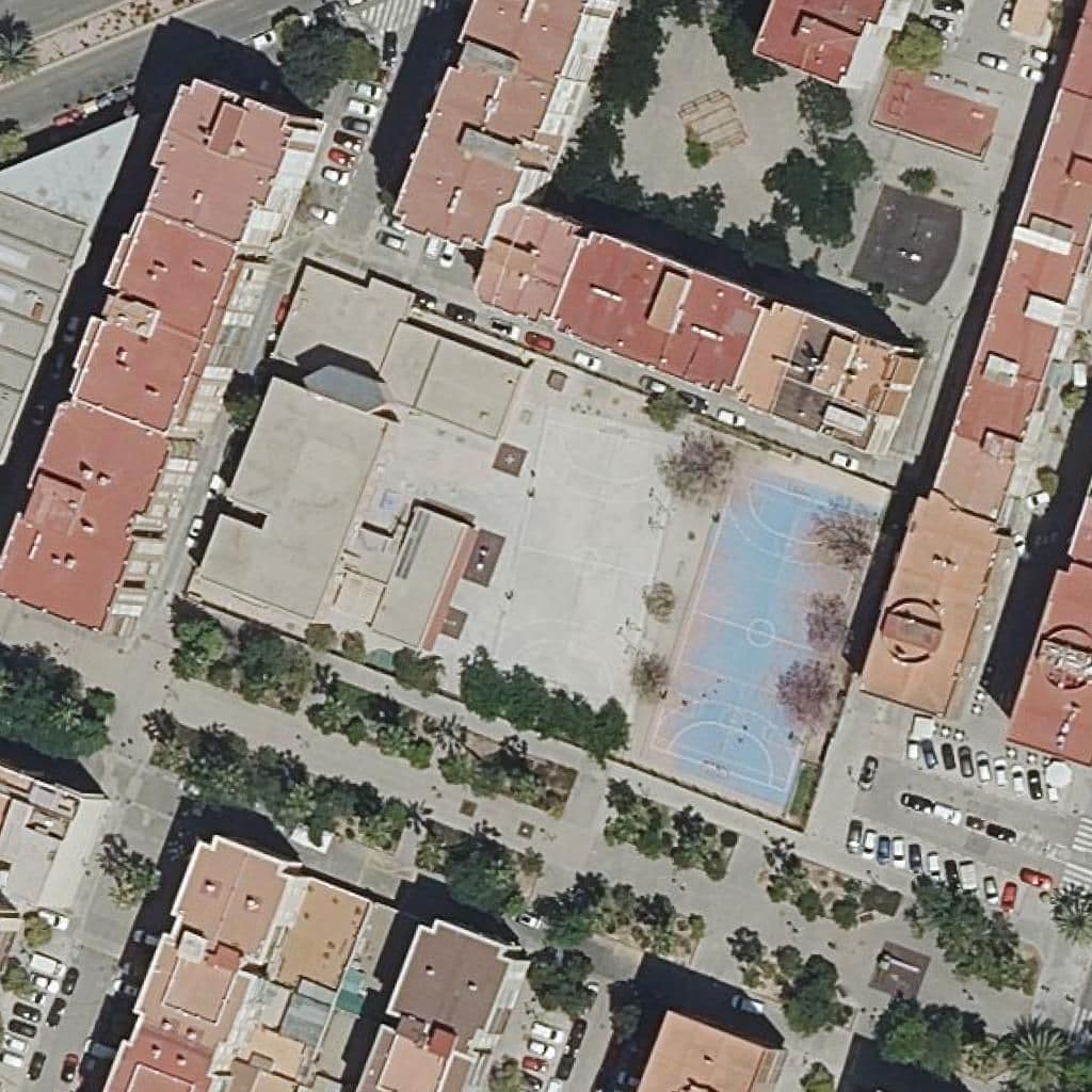 Aerial view of the grounds of Ceip L'amistat