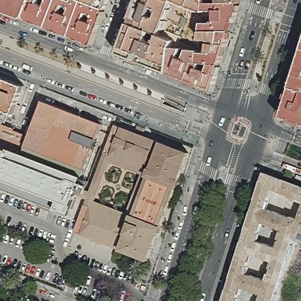 Aerial view of the grounds of Centre Privat Fp Santa Ana