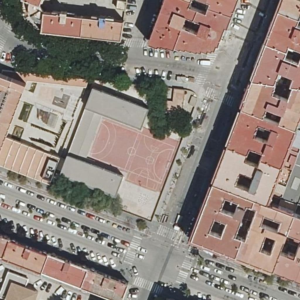 Aerial view of the grounds of Centre Priv. Ed. Inf. 1Er Cicle Du-Du-A