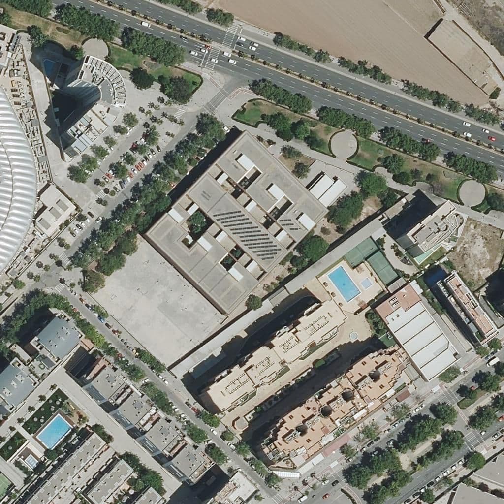 Aerial view of the grounds of Ies Rascanya-Antonio Cañuelo
