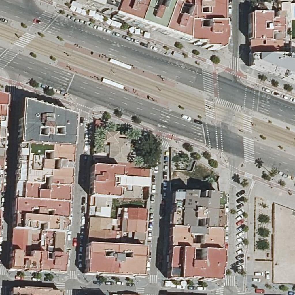Aerial view of the grounds of Centre Priv. Ed. Inf. 1Er Cicle Pitufos