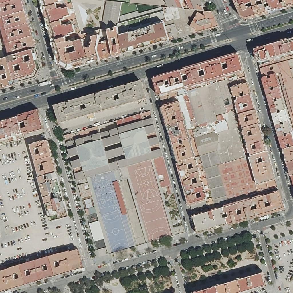 Aerial view of the grounds of Centre Priv. Ed. Inf. 1Er Cicle Pipo 2