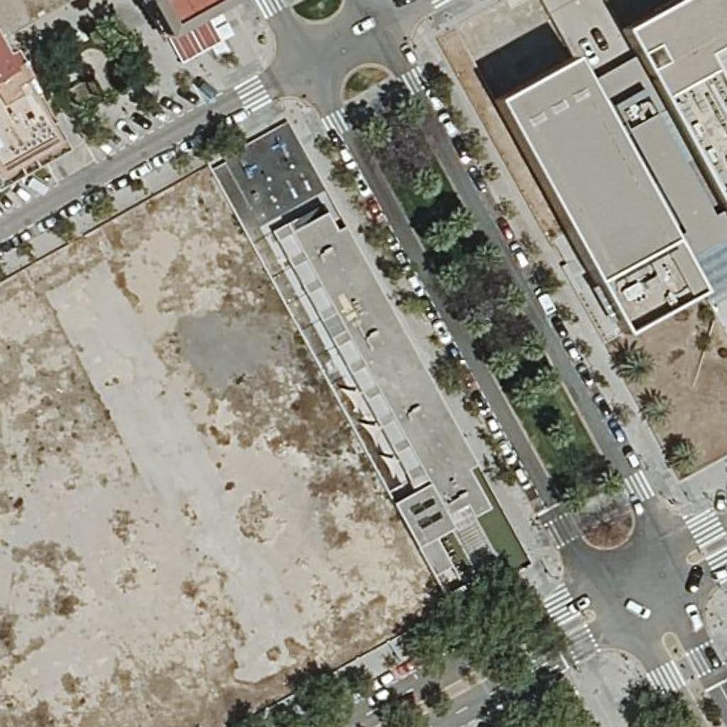 Aerial view of the grounds of Ei 1Er Cicle Municipal Mestra Empar Navarro I Giner