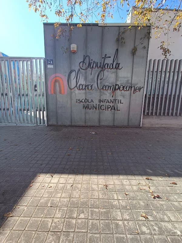 Ei 1Er Cicle Municipal Diputada Clara Campoamor