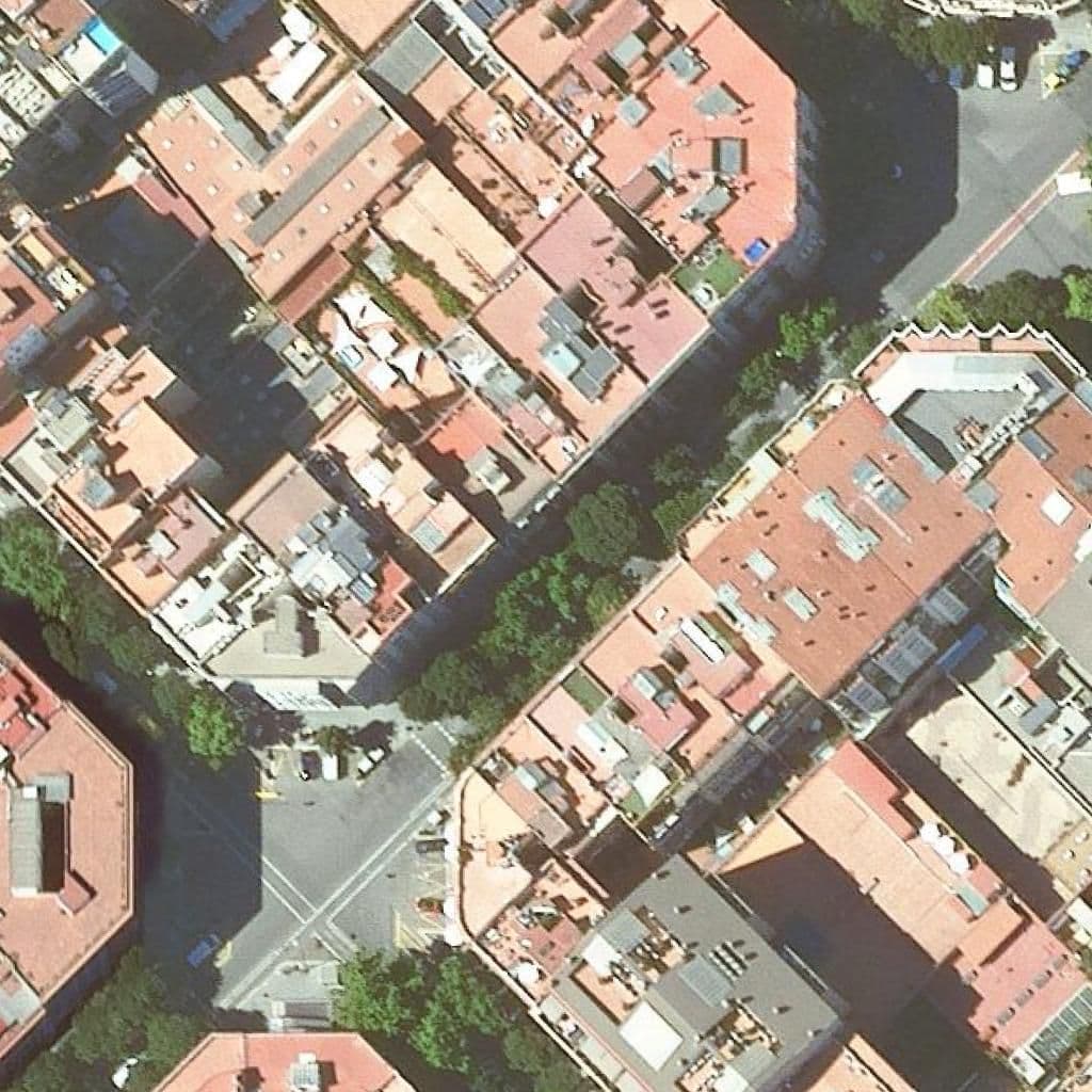 Aerial view of the grounds of Lli Privada Goi-Goi