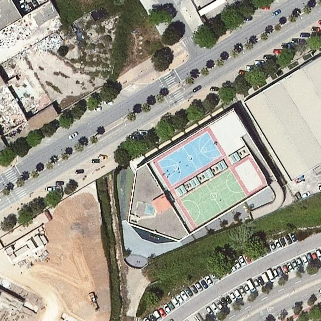 Вид згори на територію школи «Richmond International School»