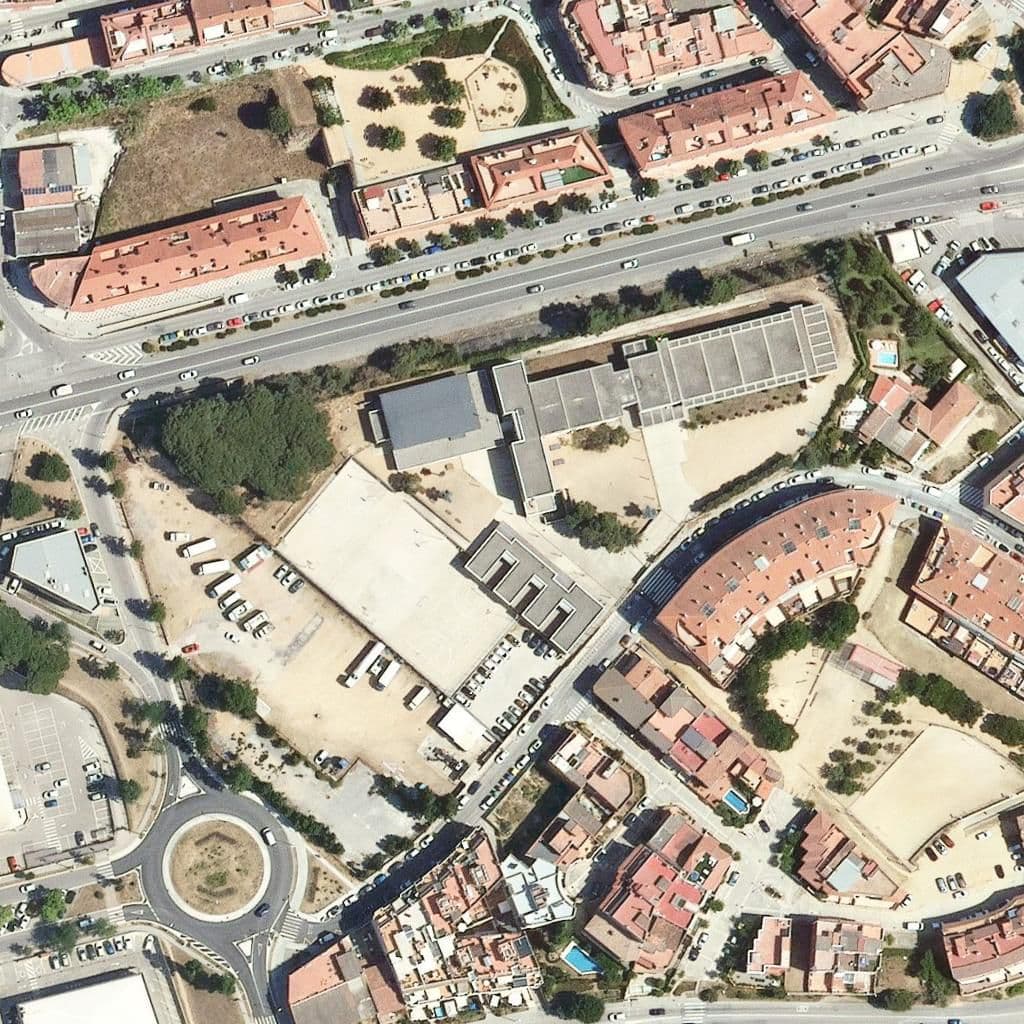 Aerial view of the grounds of Institut Sa Palomera