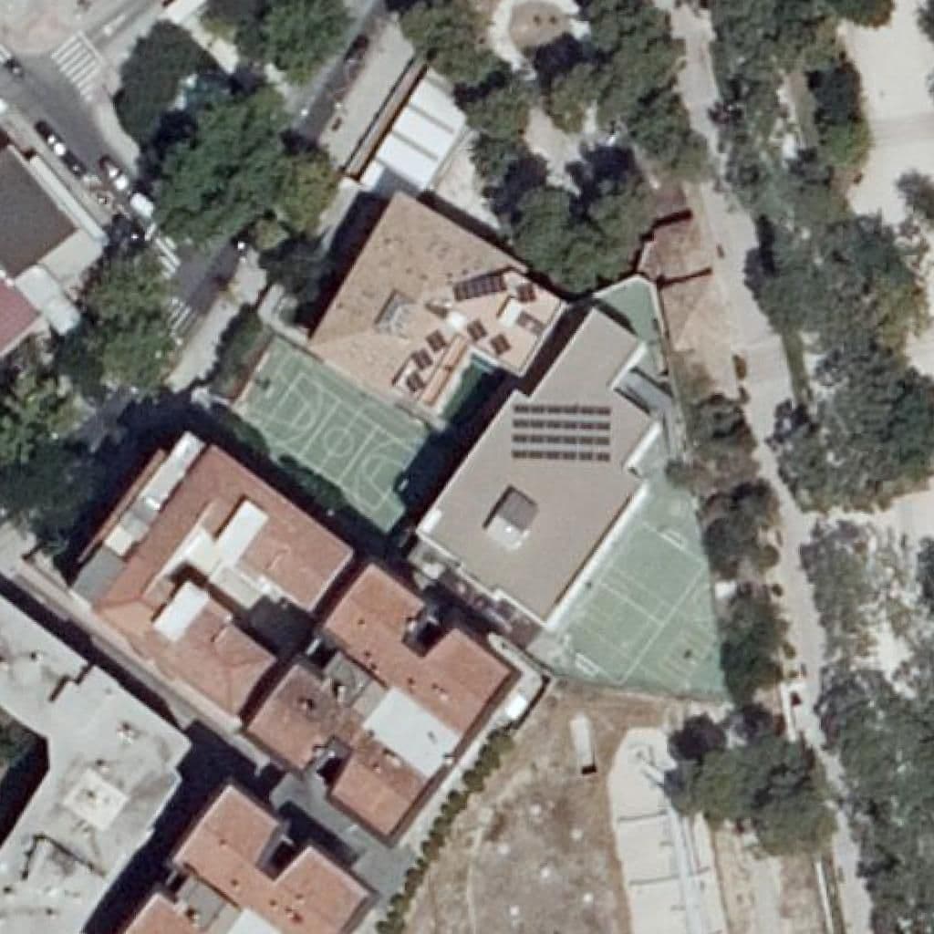 Вид сверху на территорию школы «C. Ntra. Sra. de La Merced»