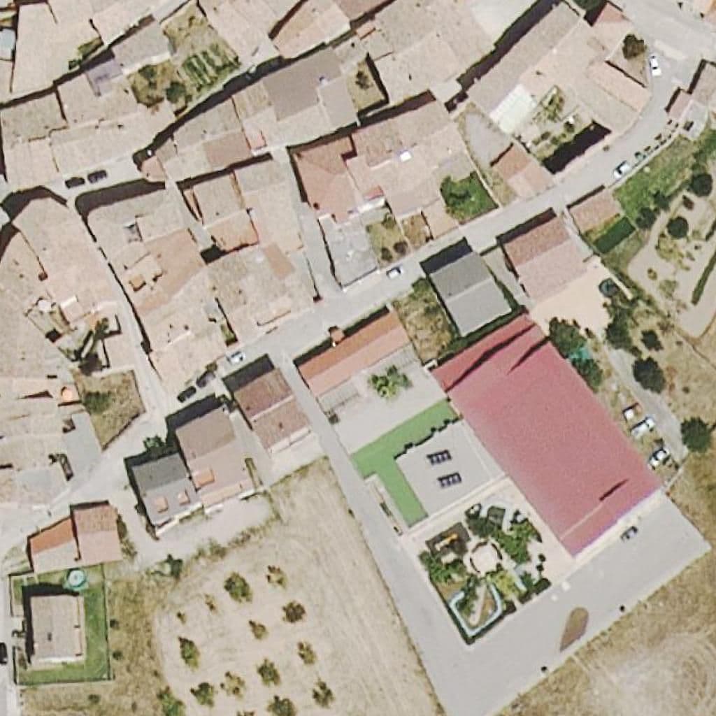 Aerial view of the grounds of E.E.I. Sagalets (Aula de Monroyo)