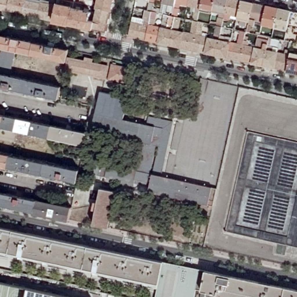 Вид сверху на территорию школы «C.P. Domingo Miral»