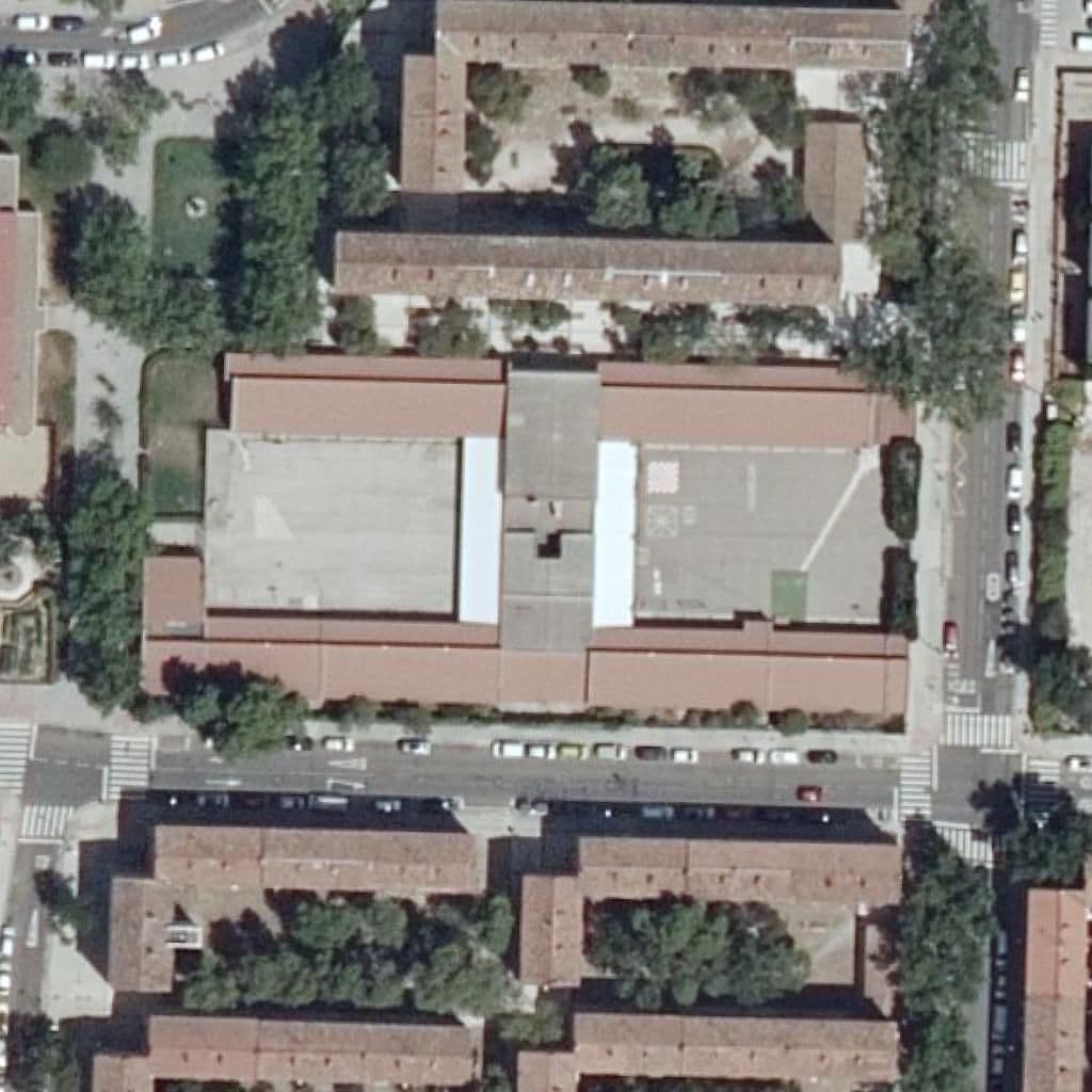 Вид сверху на территорию школы «C.P. San Braulio»
