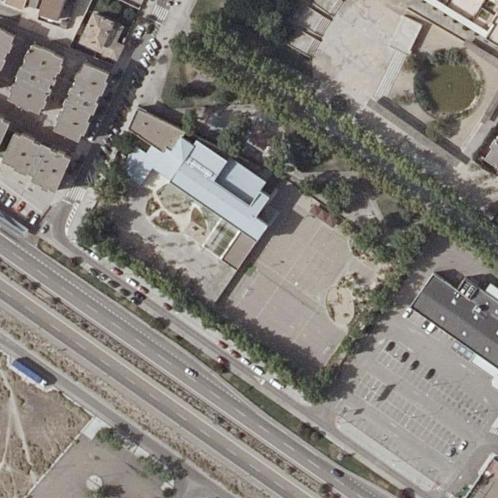 Вид згори на територію школи «C.P. Parque Europa»