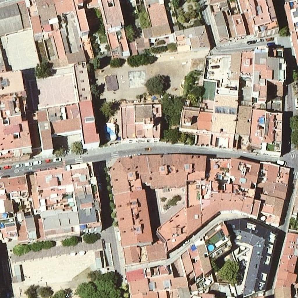 Aerial view of the grounds of Quitxalla Vedruna Sant Boi