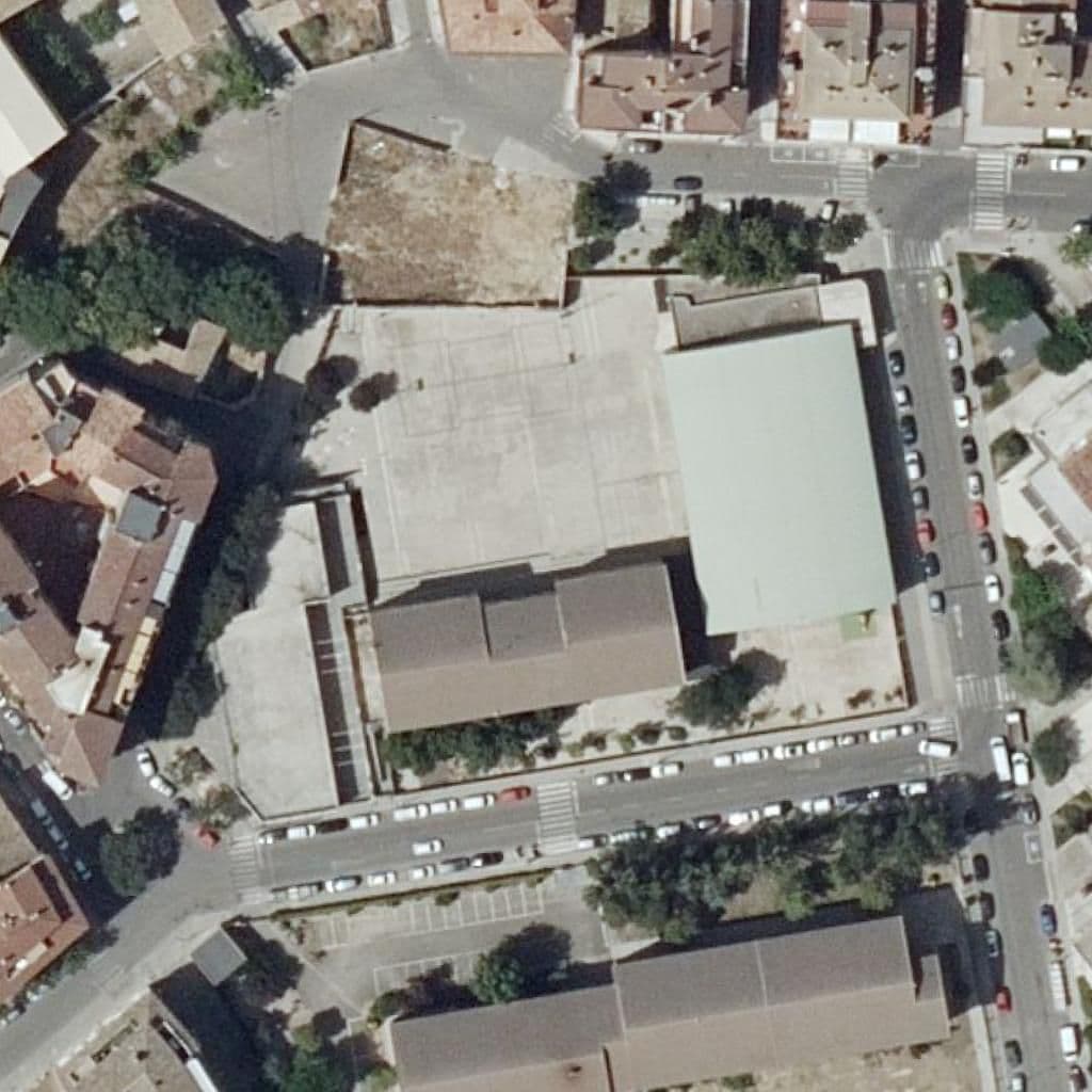 Aerial view of the grounds of I.E.S. Lucas Mallada