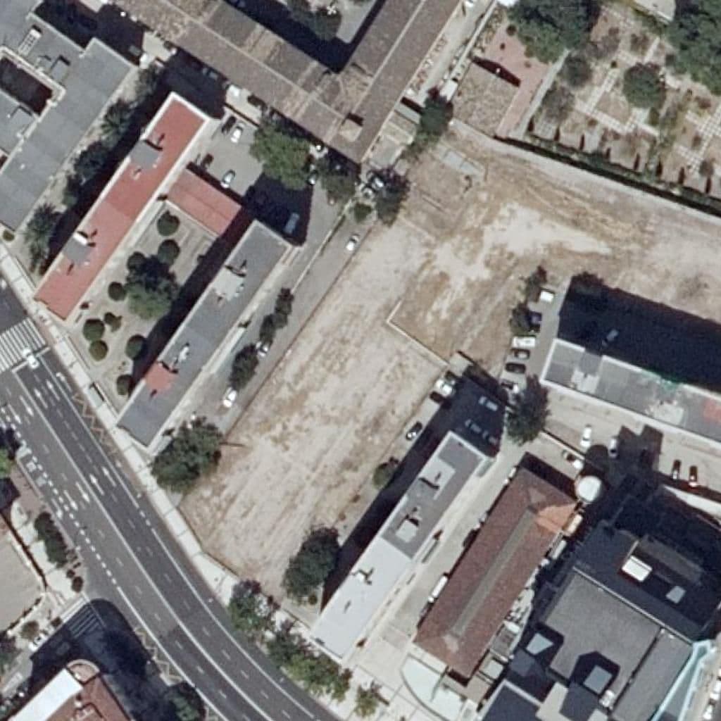 Вид сверху на территорию школы «C.E.I. El Carmen»