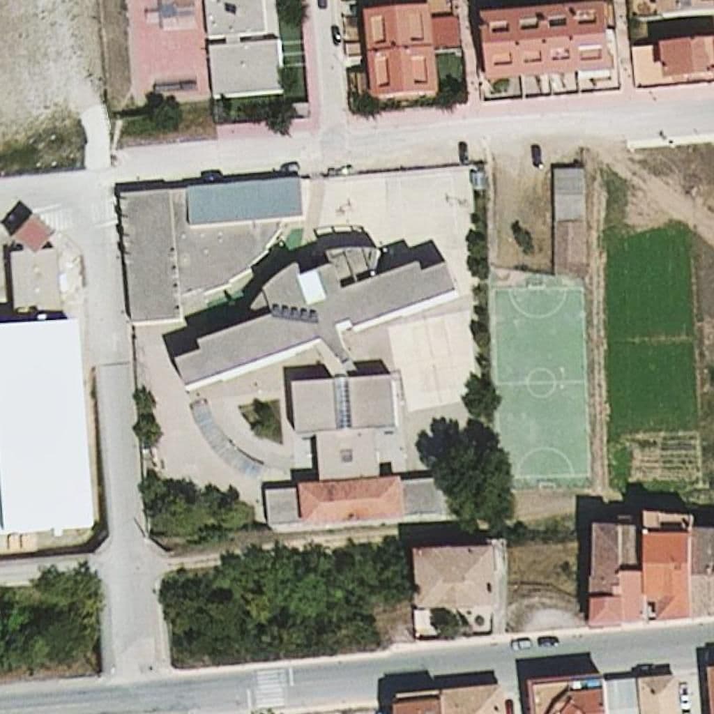 Aerial view of the grounds of I.E.S. Matarraña