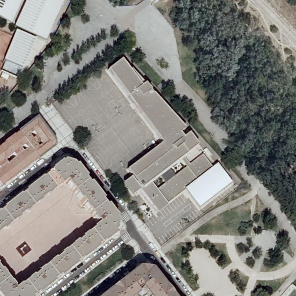 Aerial view of the grounds of I.E.S. Luis Buñuel
