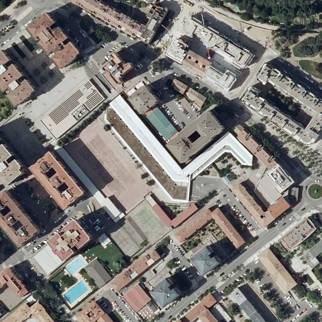 Вид згори на територію школи «C. Santa Rosa - Altoaragón»