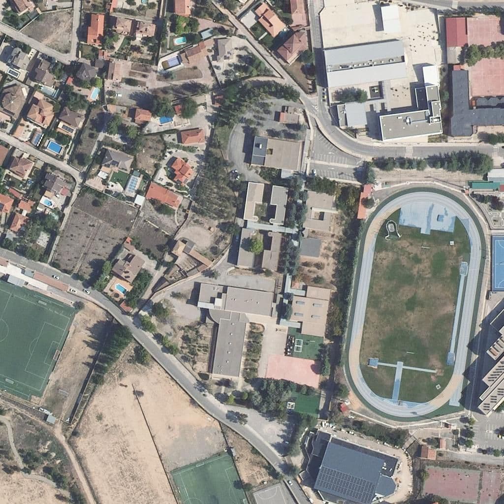 Вид згори на територію школи «I.E.S. Francés de Aranda»