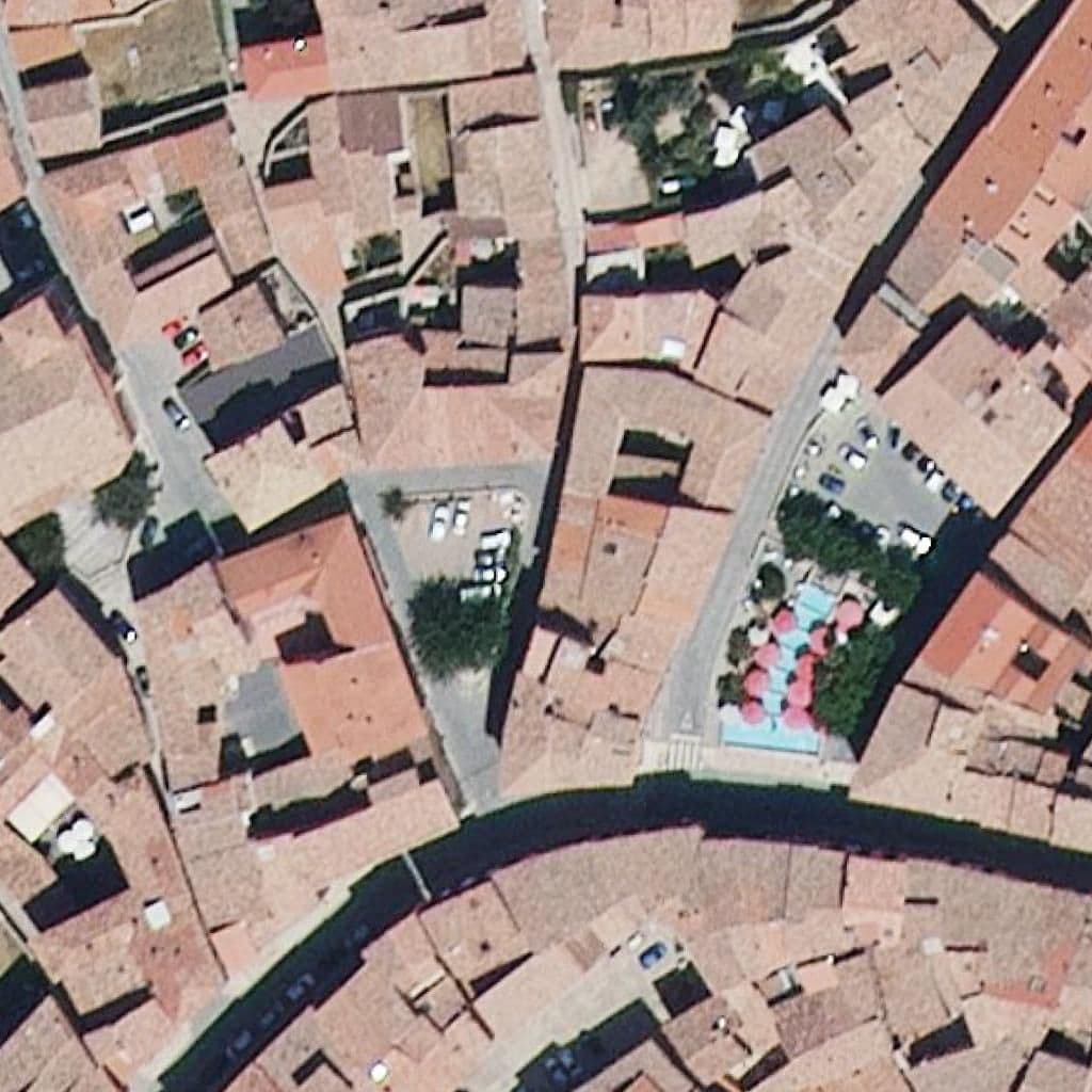 Вид сверху на территорию школы «C.P.E.P.A. de Daroca»