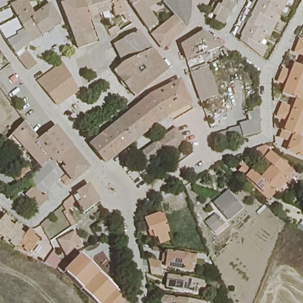 Вид сверху на территорию школы «TORREMOCHA DE JARAMA»