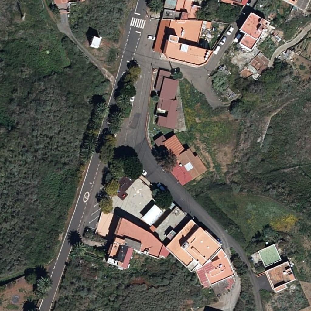 Aerial view of the grounds of CEIP SAUCILLO
