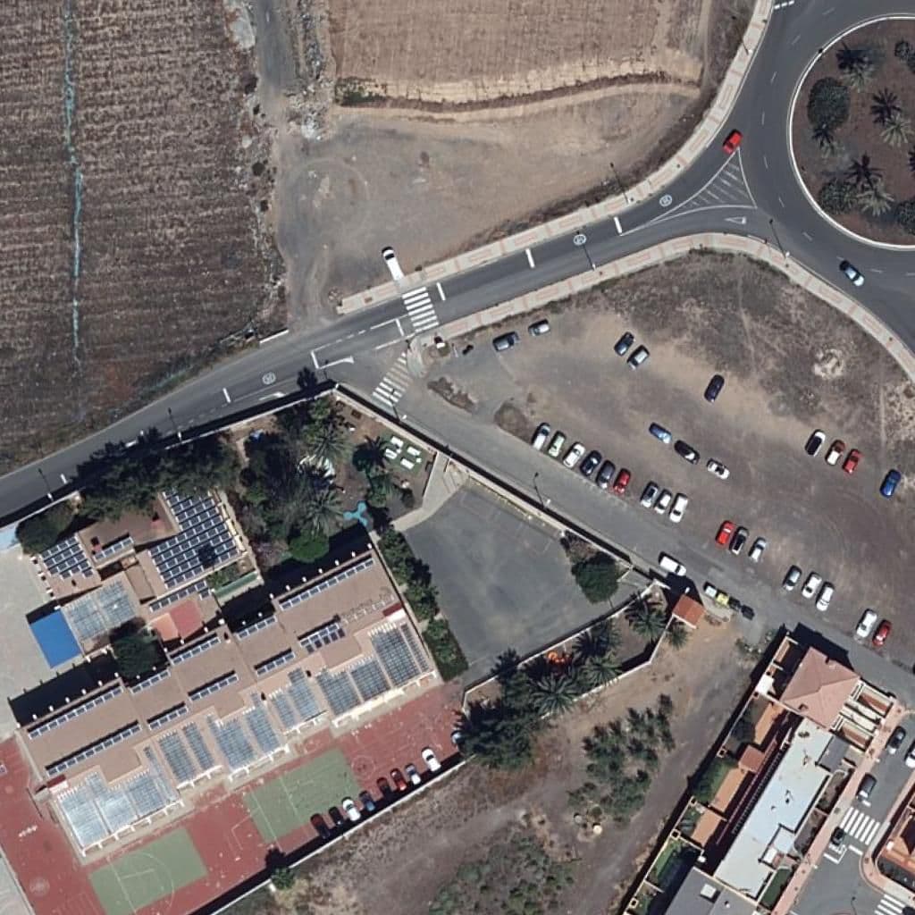 Вид згори на територію школи «CEIP PRÍNCIPE DE ASTURIAS»