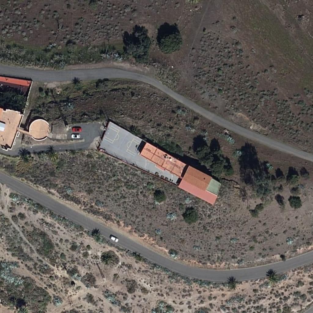Вид згори на територію школи «CEIP VALLE DE SAN ROQUE»