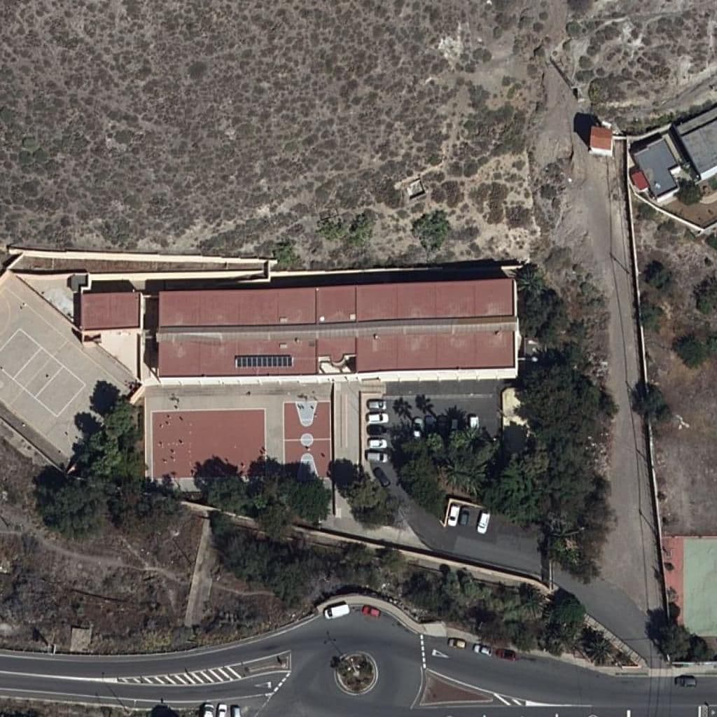 Aerial view of the grounds of CEIP PINTOR MANOLO MILLARES