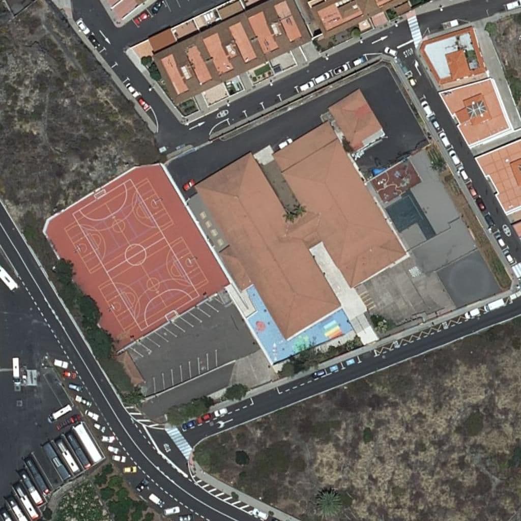 Вид згори на територію школи «CEIP SAN ANTONIO»