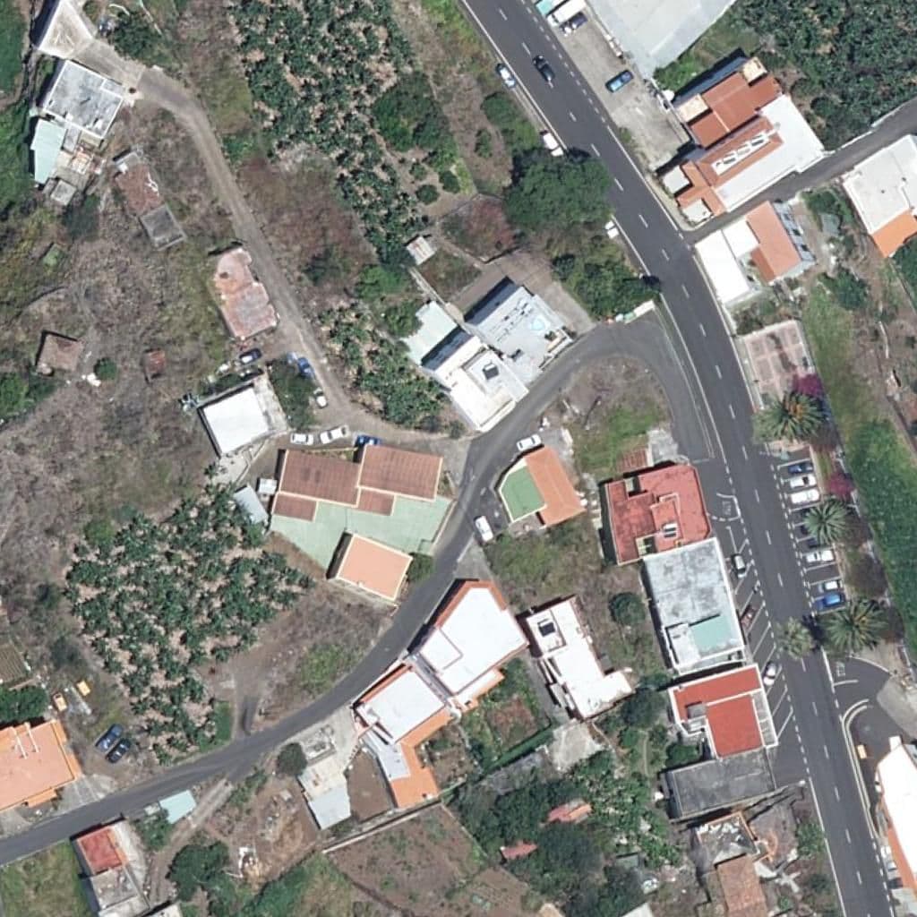 Вид сверху на территорию школы «CEIP LOS GALGUITOS»