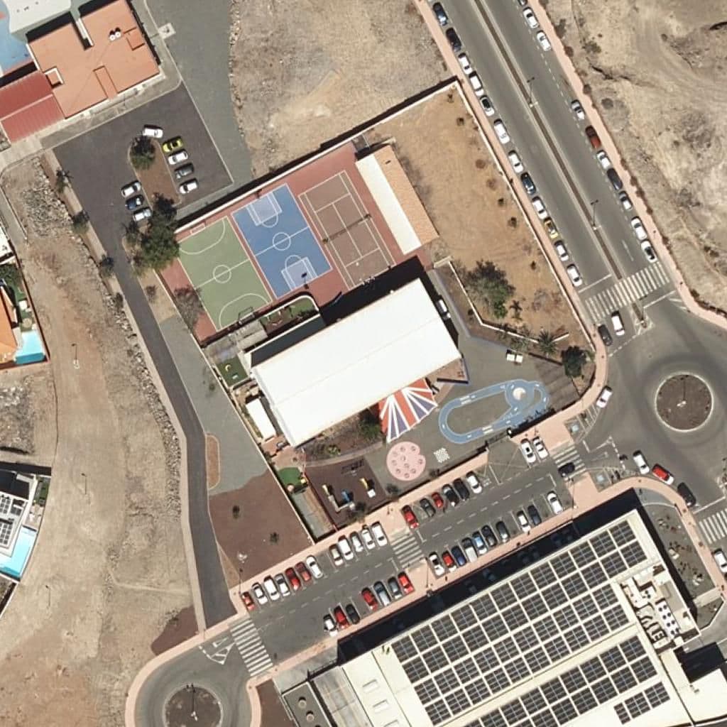 Вид згори на територію школи «CPDEM THE BRITISH SCHOOL OF GRAN CANARIA SOUTH»