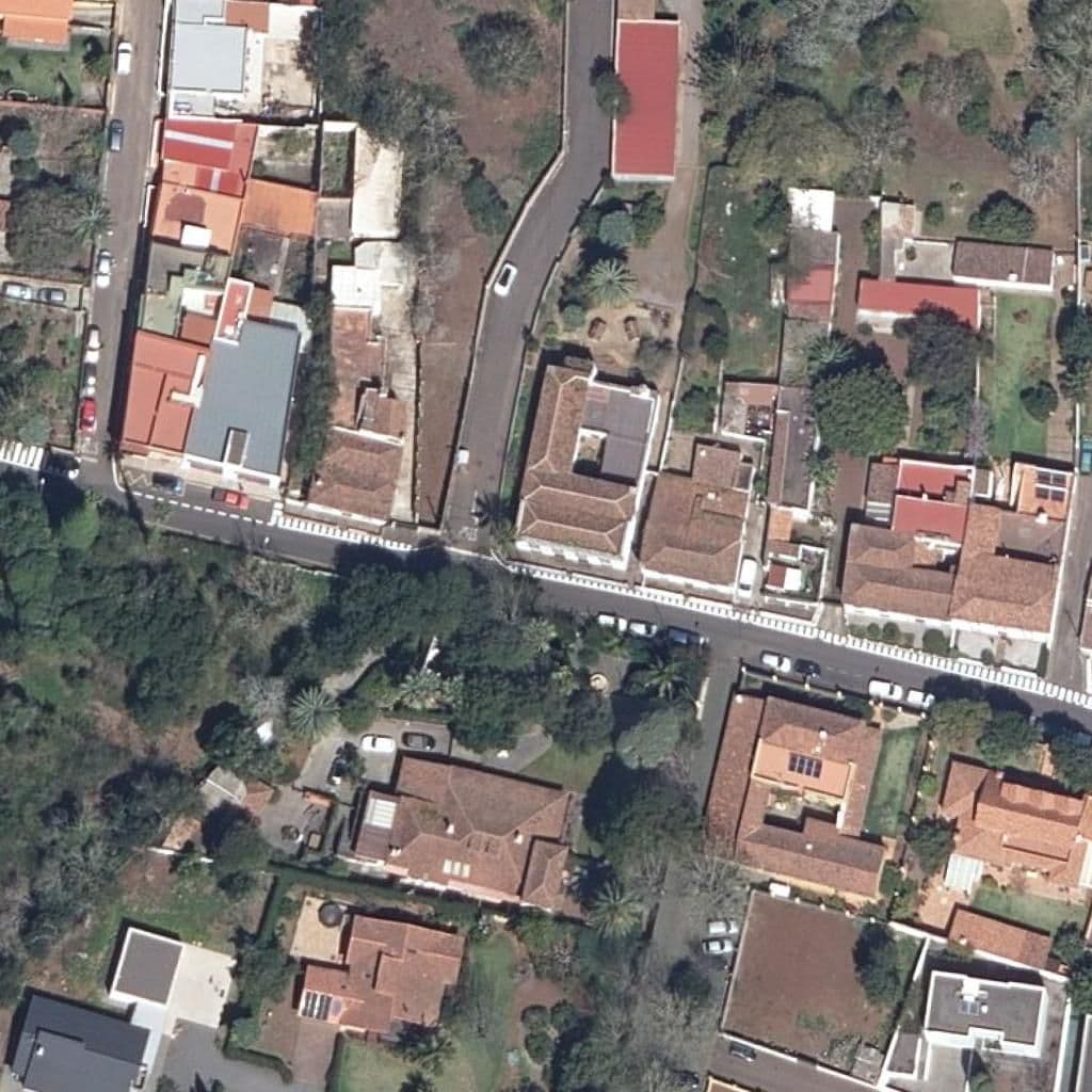 Вид сверху на территорию школы «CPDEM GREEN VILLAGE MONTESSORI»