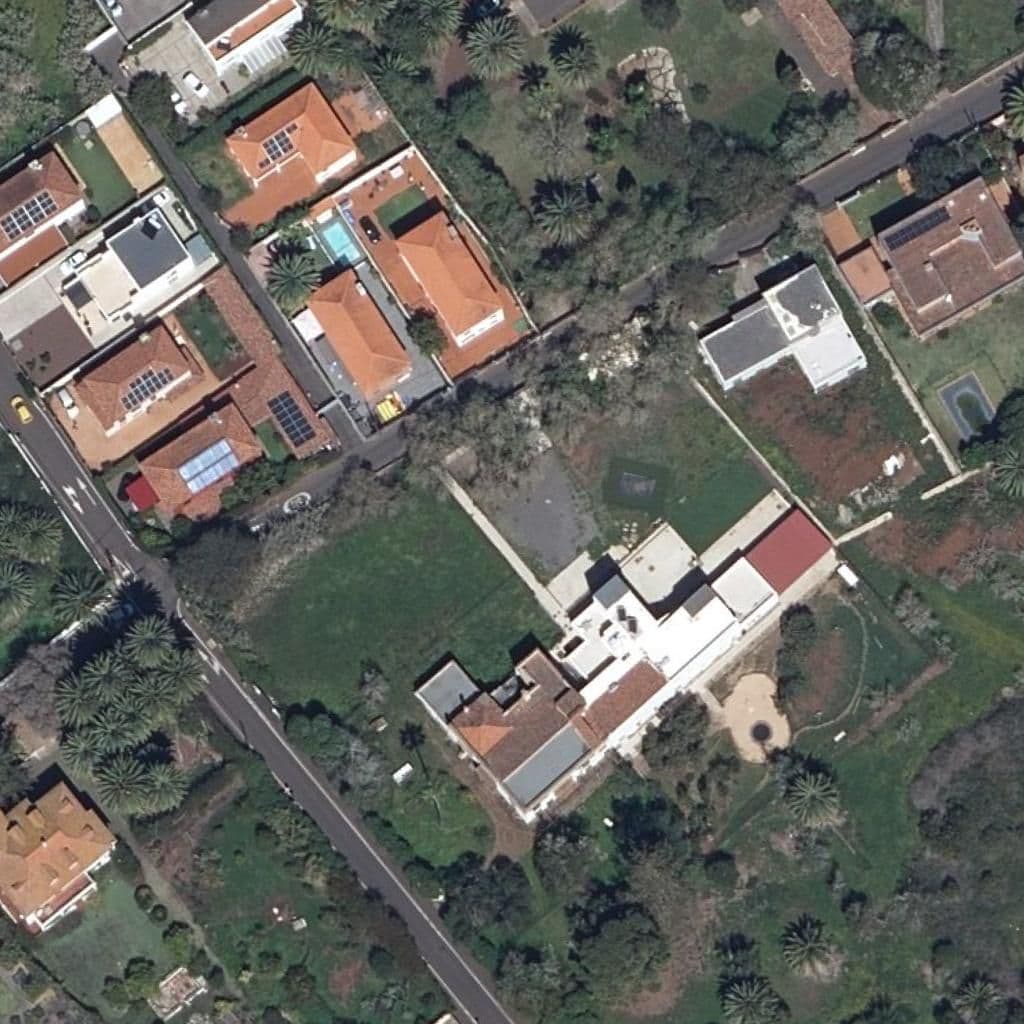 Вид сверху на территорию школы «CPDEM KALEIDE INTERNATIONAL SCHOOL»