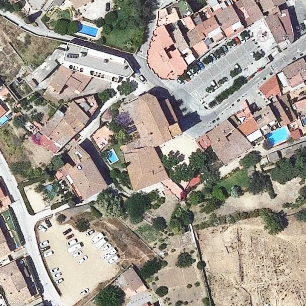 Вид згори на територію школи «Sant Feliu»
