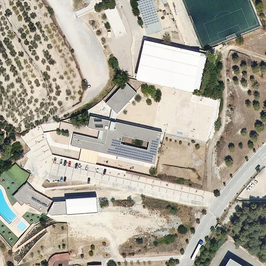 Aerial view of the grounds of Escola Sant Miquel