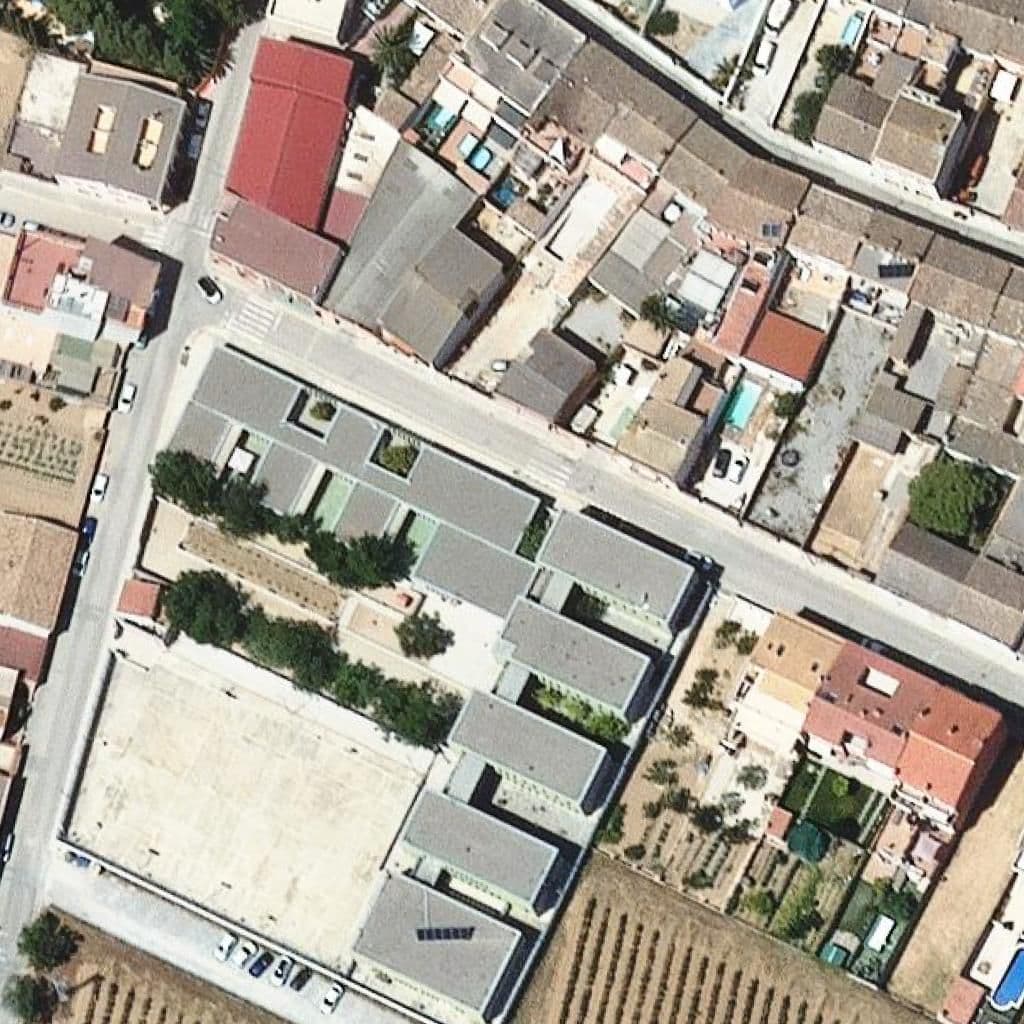 Aerial view of the grounds of Escola Rossend Montané