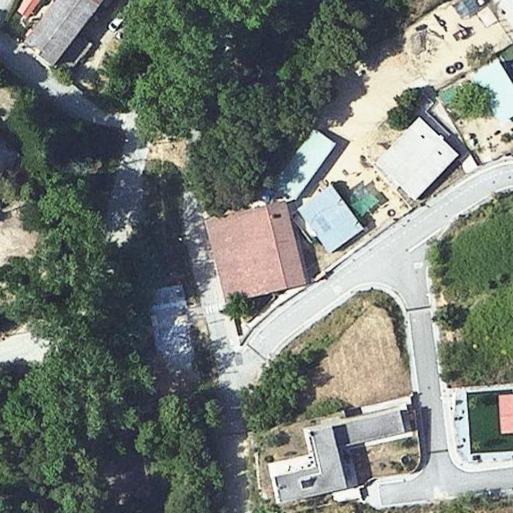 Aerial view of the grounds of Escola Òrrius