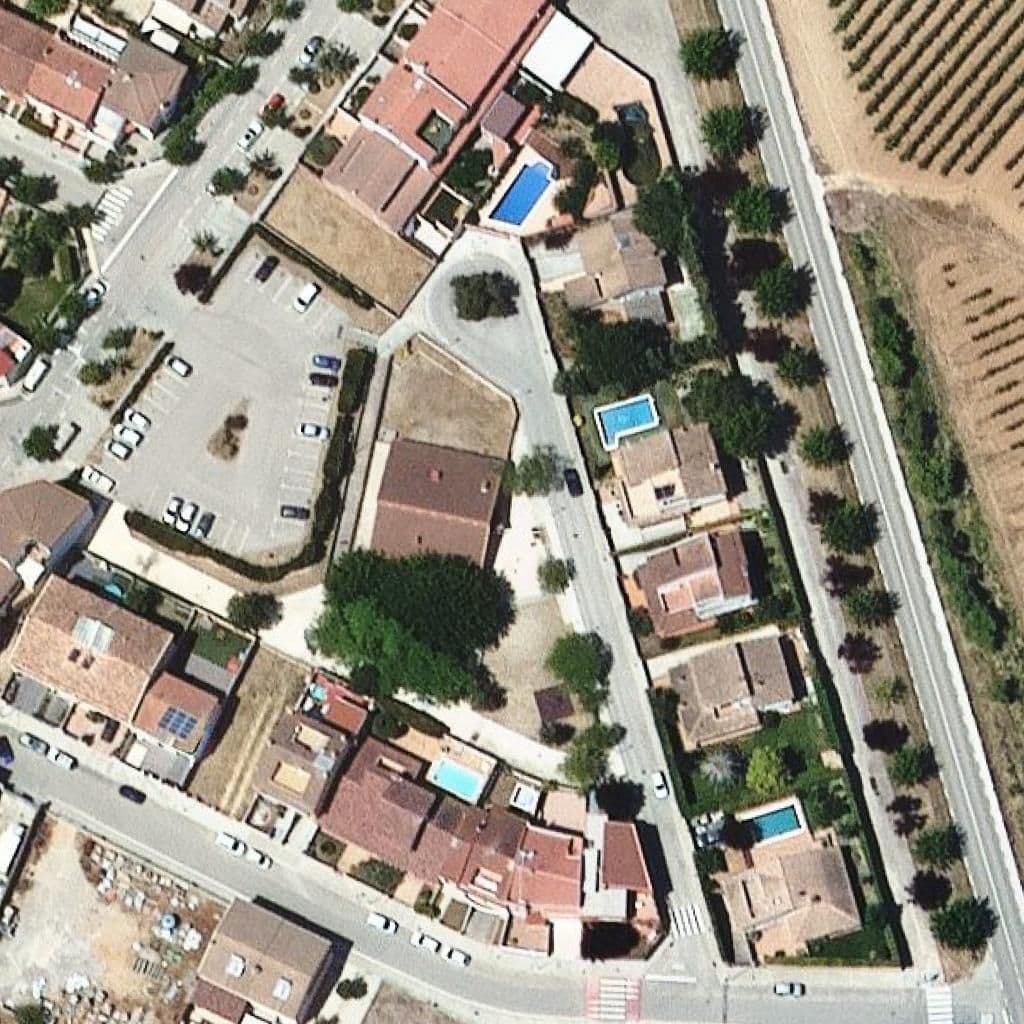 Aerial view of the grounds of Llar d'infants El Pàmpol
