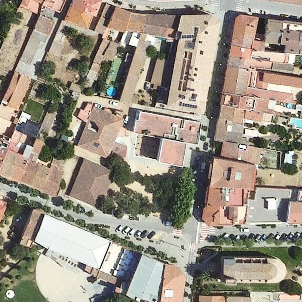 Aerial view of the grounds of Esc. Mús. i D. Municipal de Palafolls