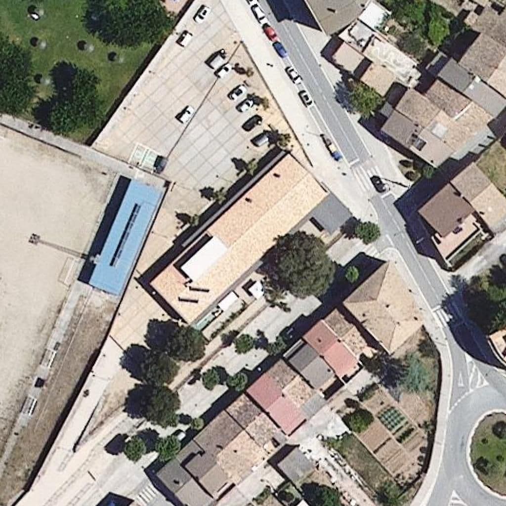 Вид сверху на территорию школы «Llar d'infants Sant Marc»