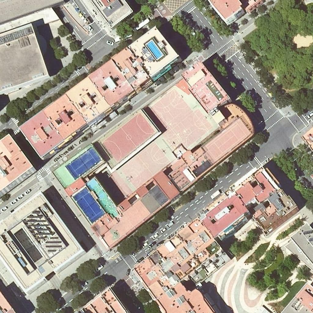 Aerial view of the grounds of Centre de Recerca en Comunicació Educativa Crece