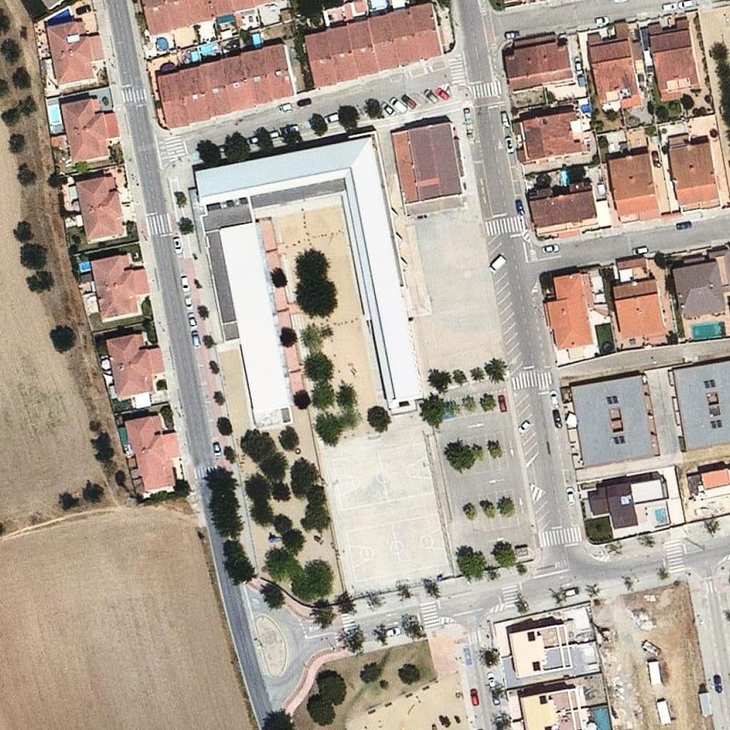 Aerial view of the grounds of Escola Les Mèlies