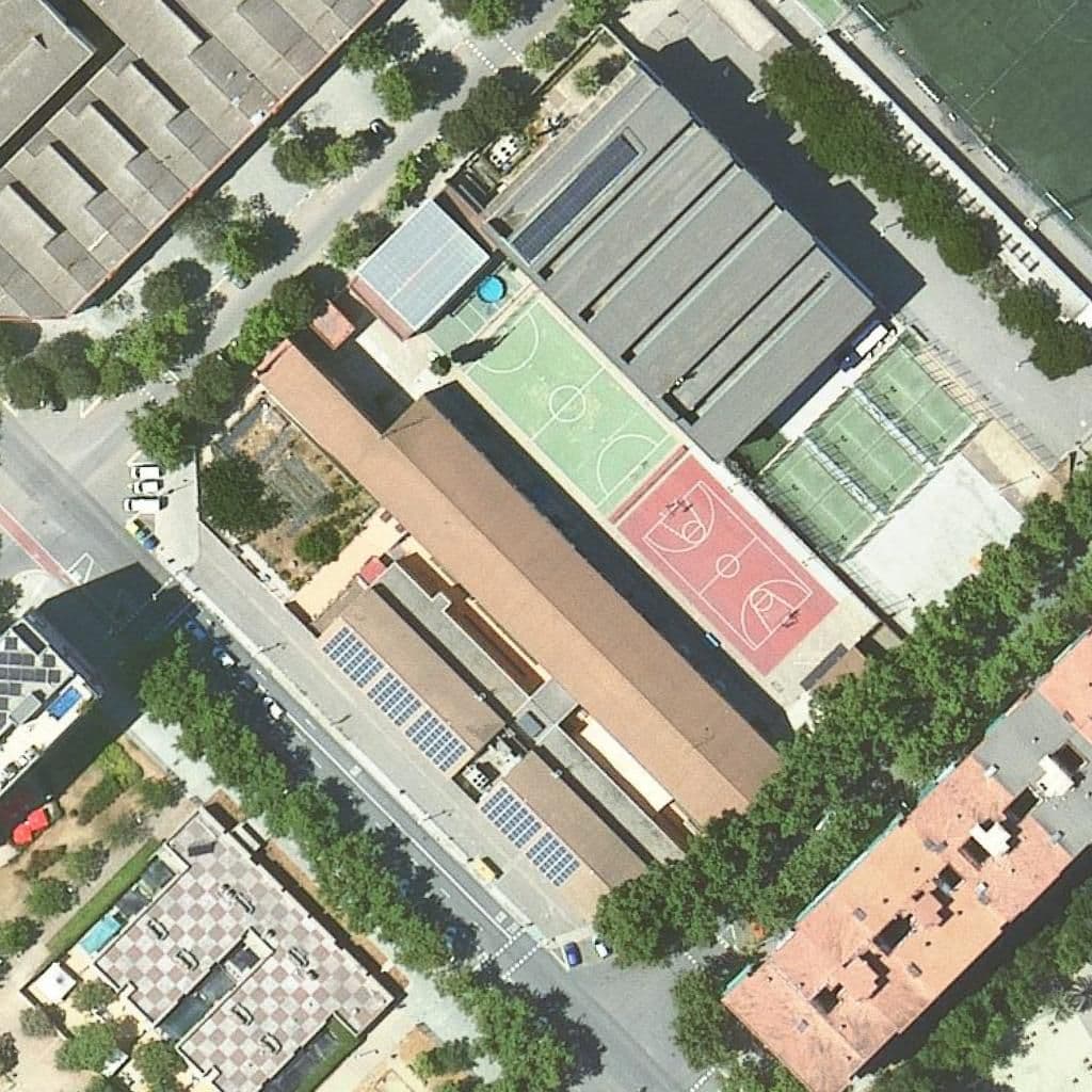 Aerial view of the grounds of Institut Barri Besòs