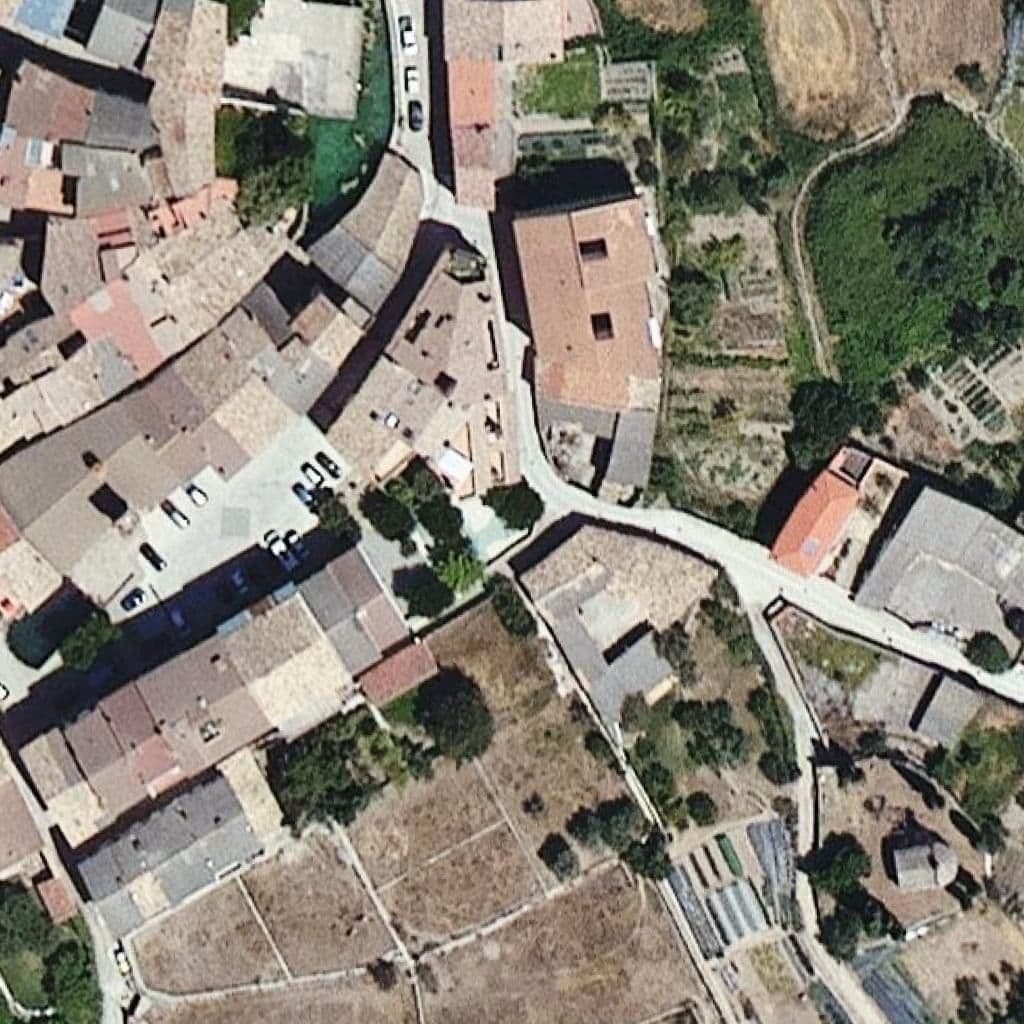 Aerial view of the grounds of Escola Sant Miquel - ZER Narieda
