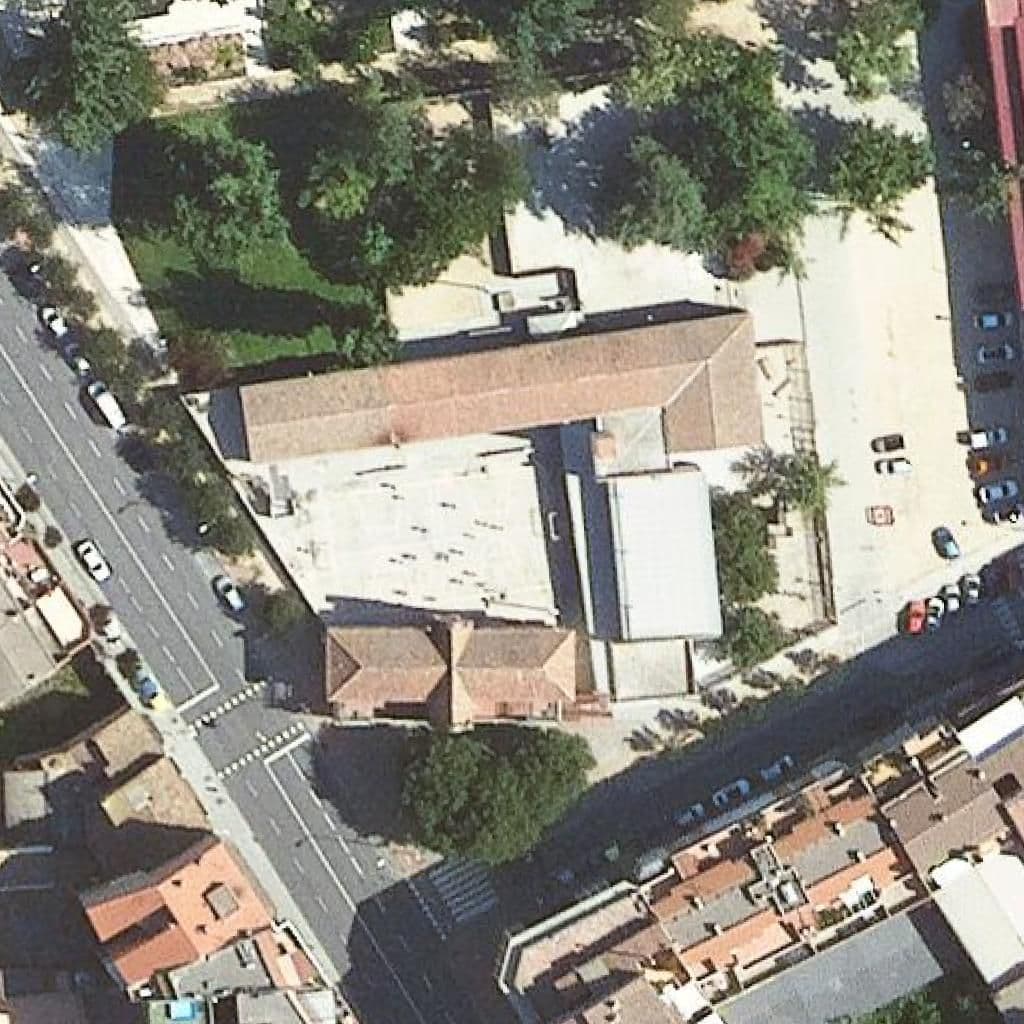 Вид згори на територію школи «Escola Camps Elisis»